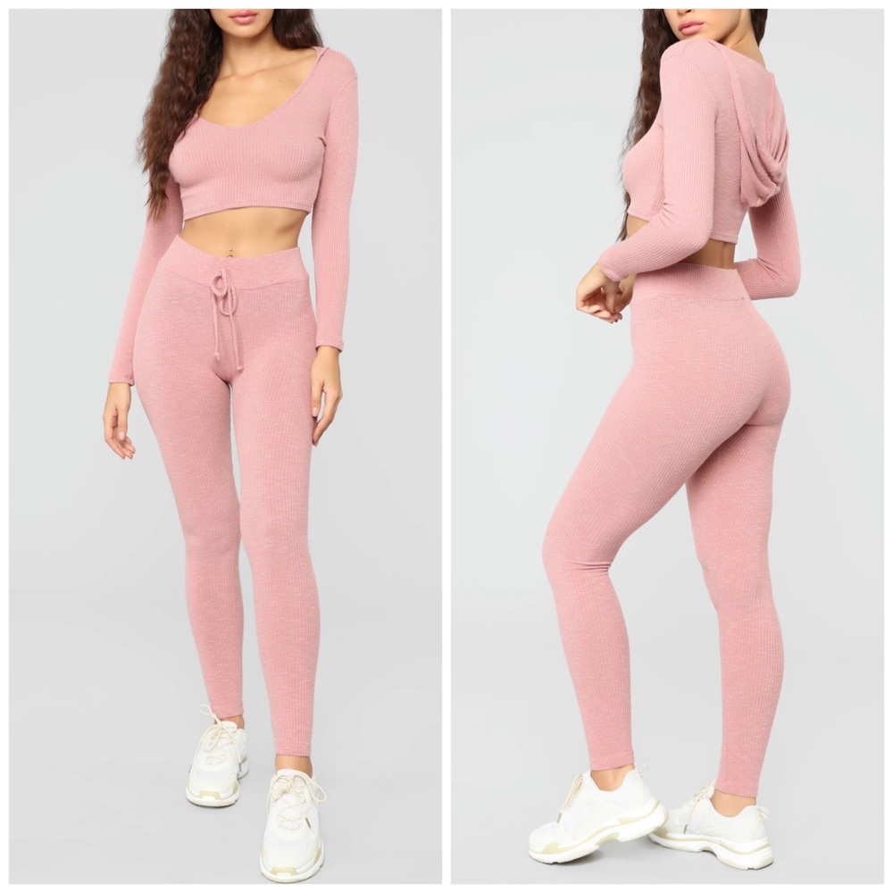 Fashion Nova 2 piece Set